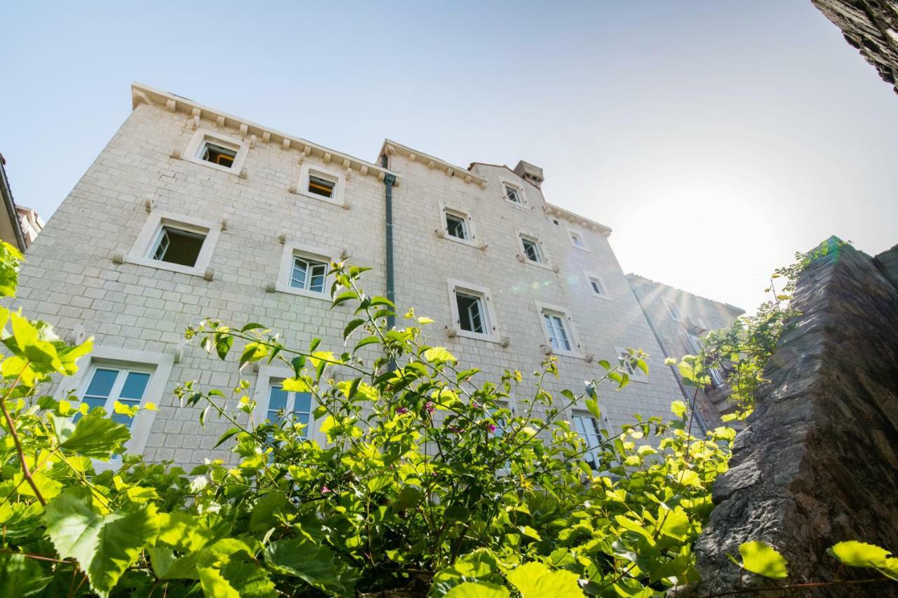 La Villa Boutique Hotel Budva Exterior foto